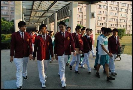 AEIS:当中国教育遇上新加坡教育,谁更适合你?